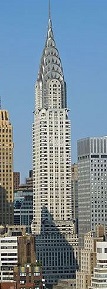 Le Chrysler building à New-York en comparaison avec la Tour Eiffel - Paris intramuros