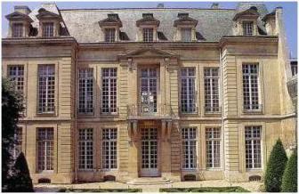 Hôtel Guénégaud - quartier du Marais - Paris intramuros