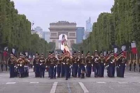 Arc de Triomphe - Défilé 14 juillet - Paris
