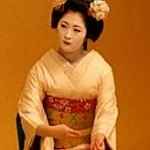 geisha dame de compagnie chanteuse et danseuse mots d'origine japonaise