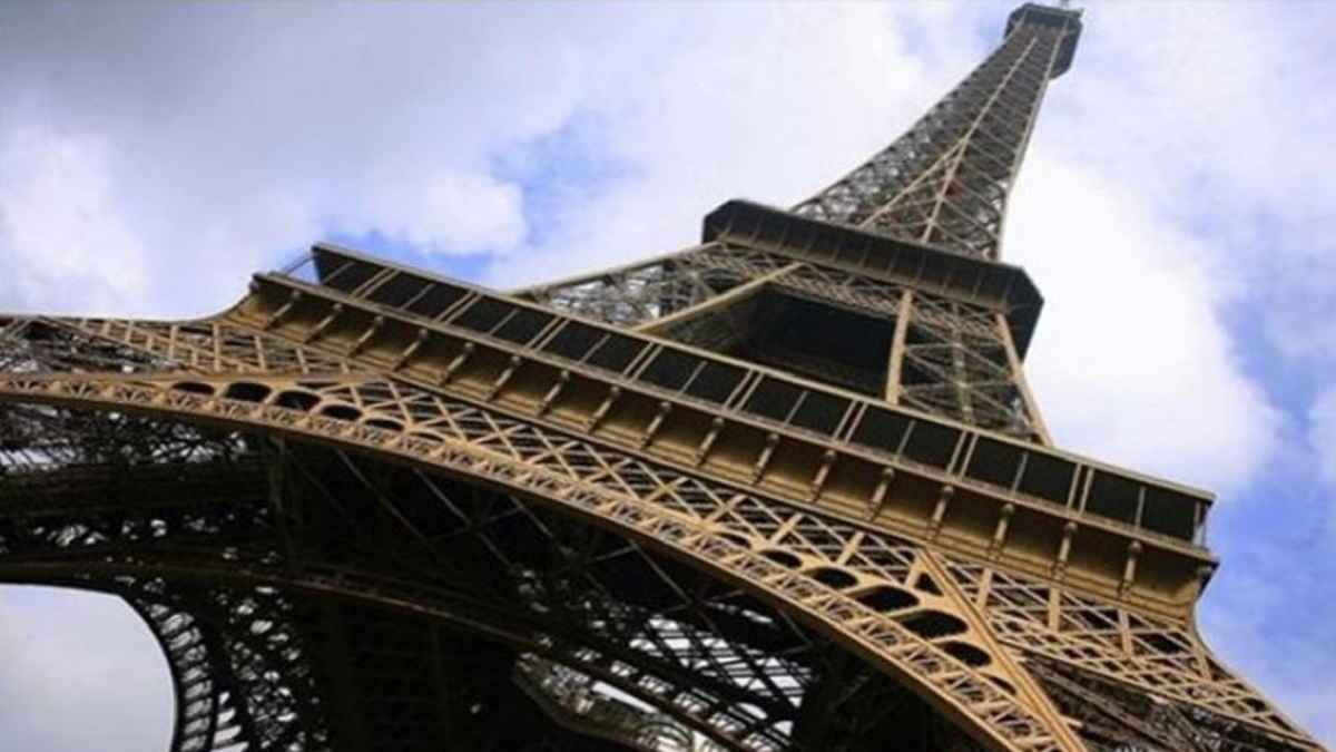 La Tour Eiffel - Paris intramuros