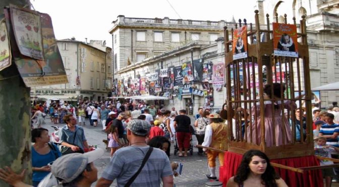 Juillet - le festival de théâtre d'Avignon - dates repères dans l'année