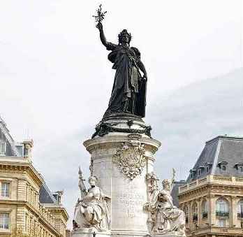 Marianne - Place de la République par Léopold Morice